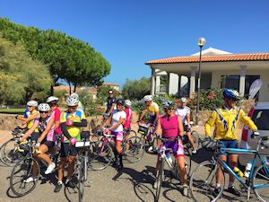 cyclists sardinia